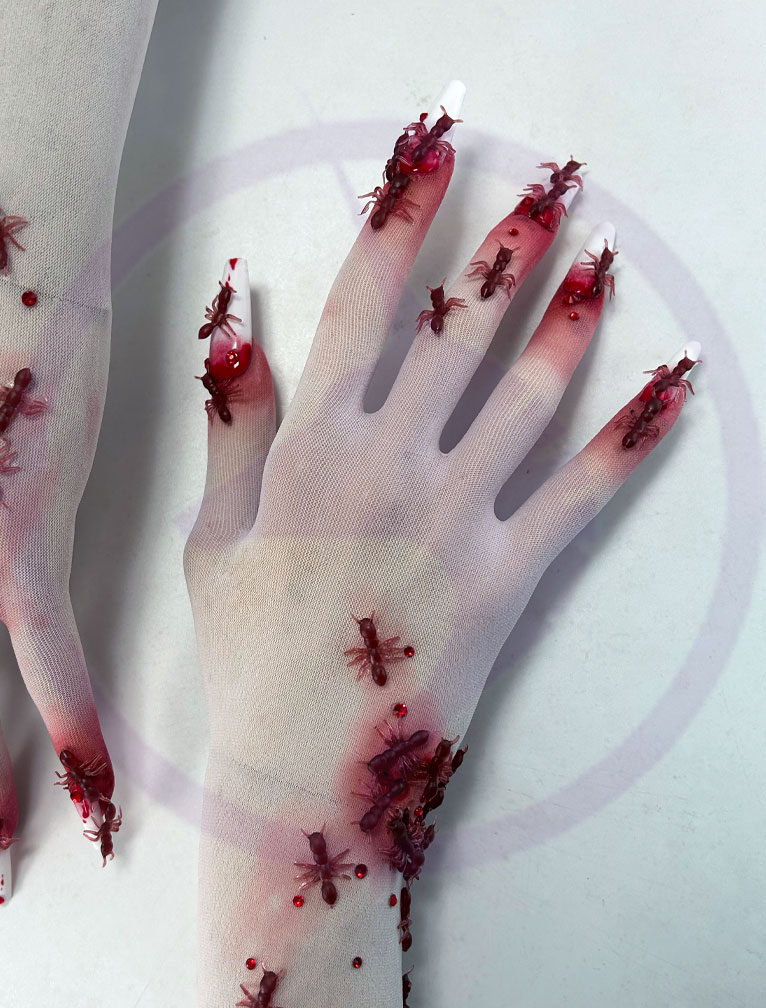 red-ant-nail-glove-right